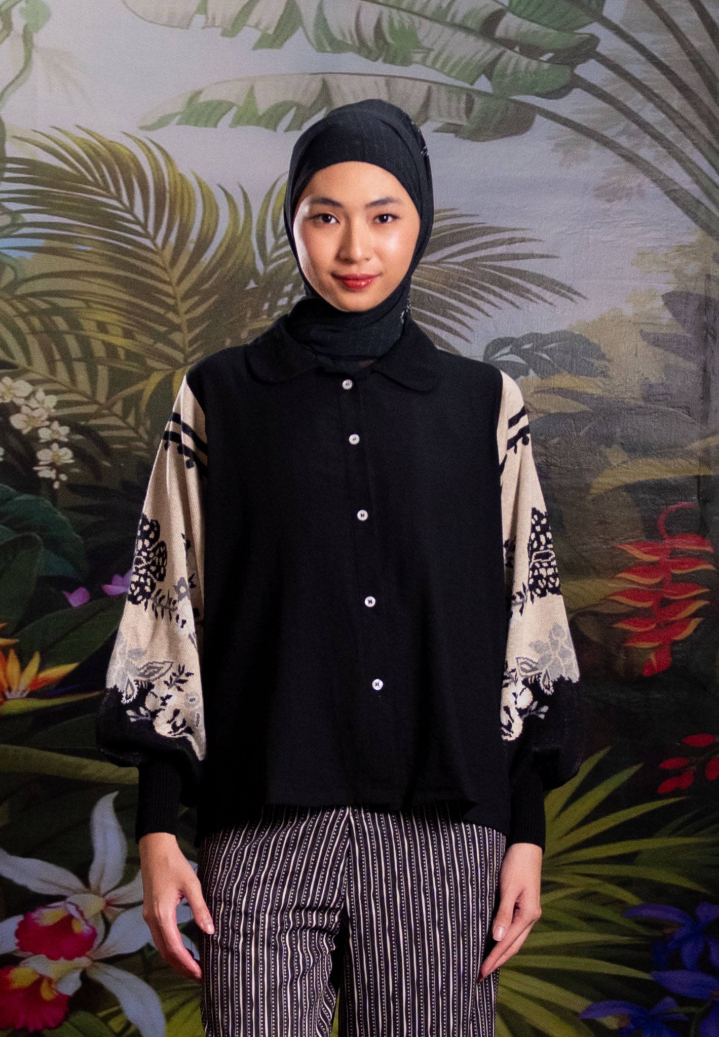 NONAETAL CELOSIA WHISPER KNIT TOP LONG SLEEVE BLACK