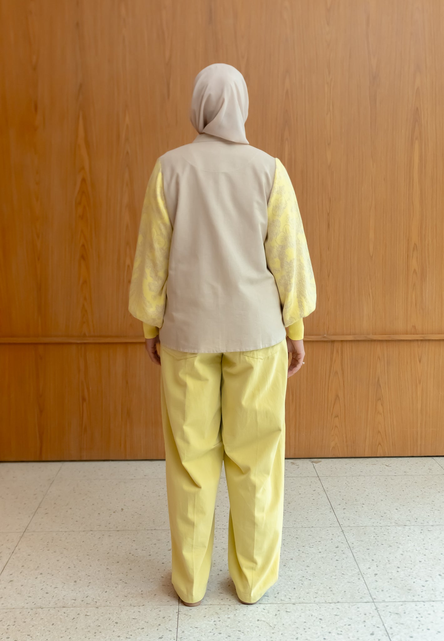 NONAETAL OSAKA HERITAGE TOP KNIT SLEEVE ECRU BUTTER YELLOW