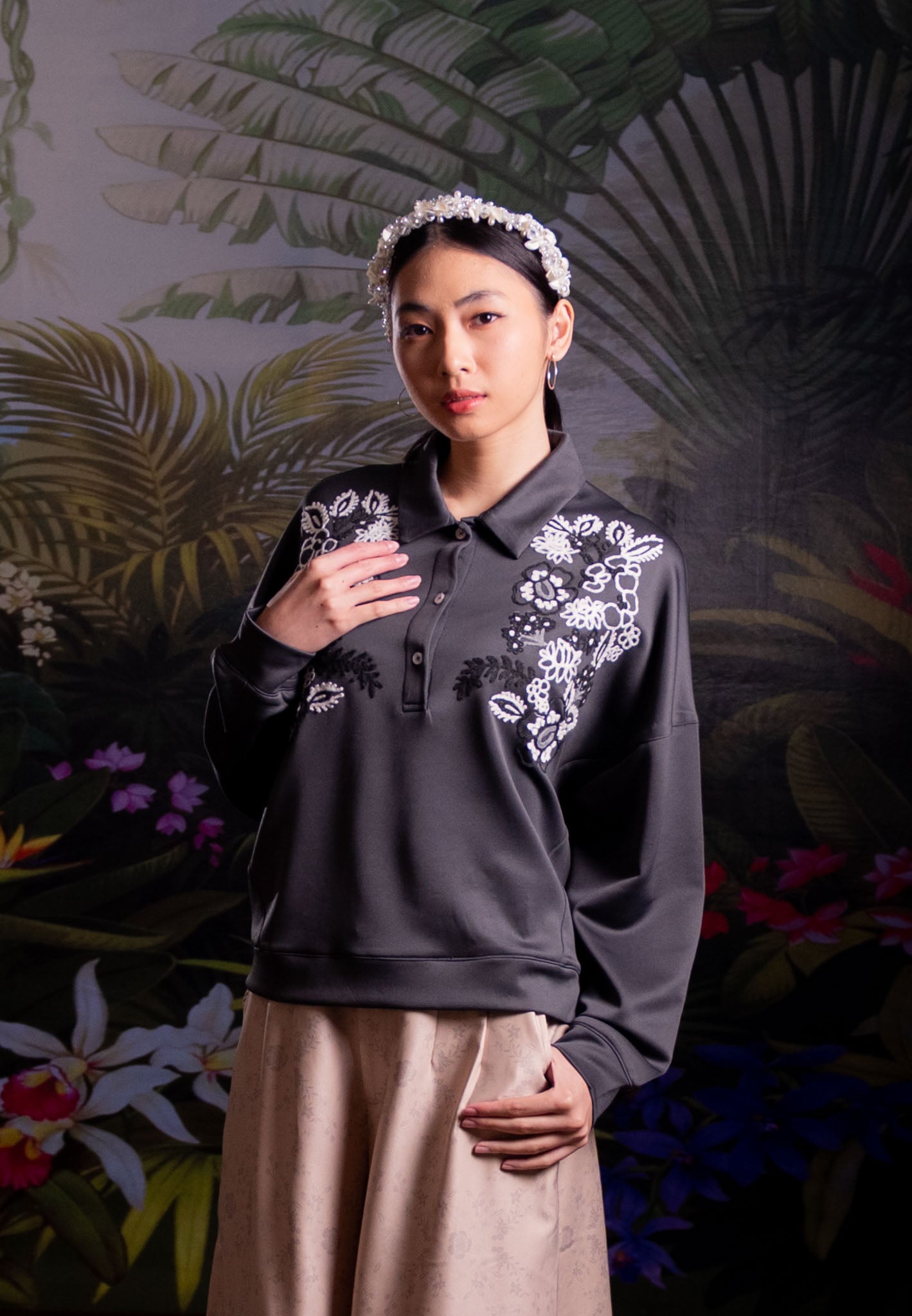 NONAETAL CATTLEYA WHISPER TOP LONG SLEEVE ASH BLACK