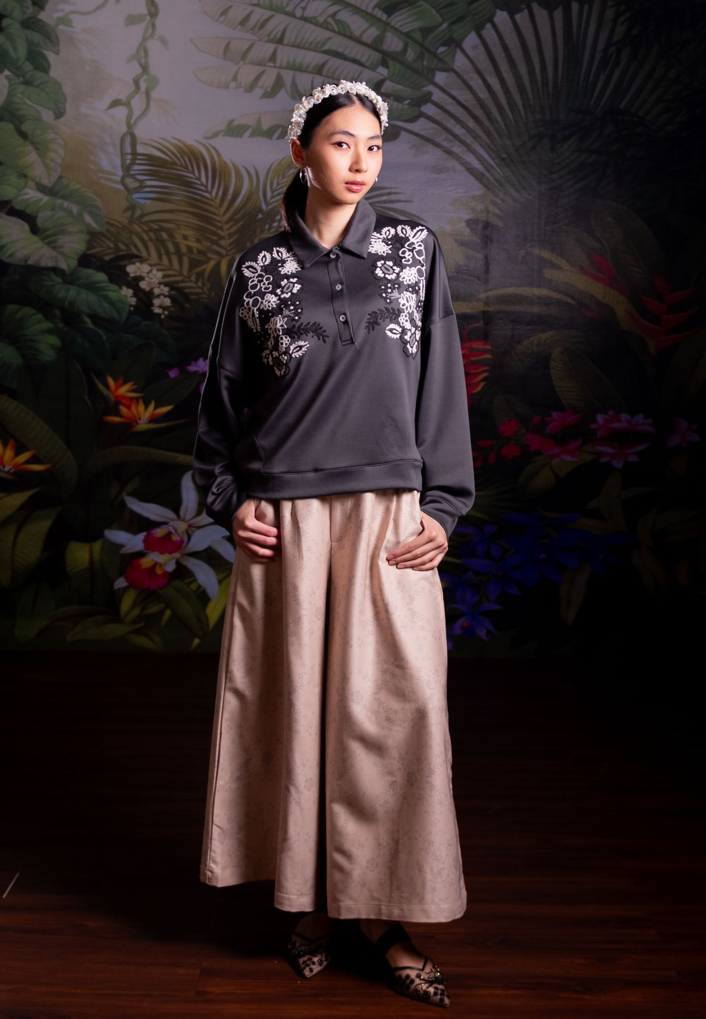 NONAETAL CATTLEYA WHISPER TOP LONG SLEEVE ASH BLACK