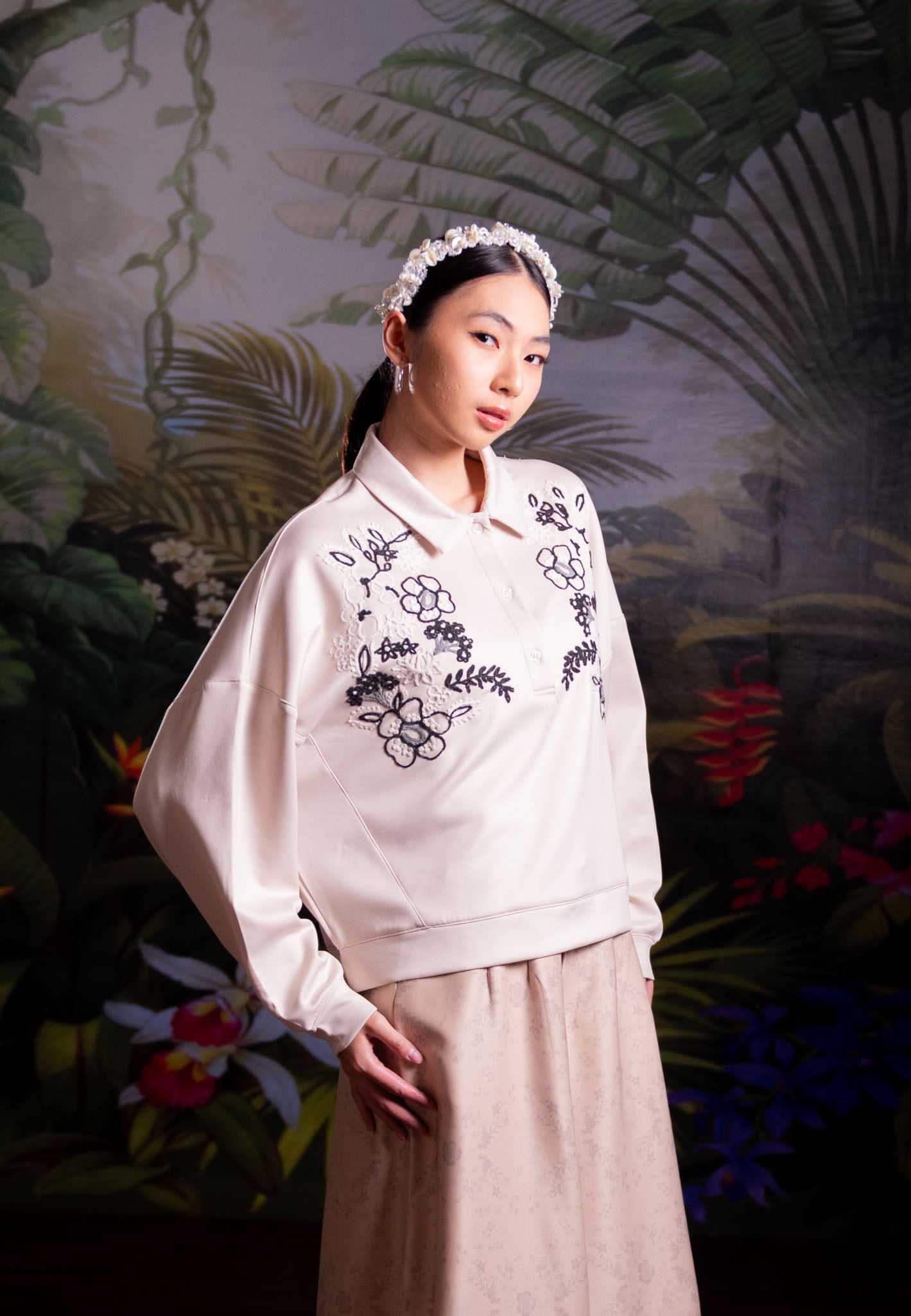 NONAETAL CATTLEYA WHISPER TOP LONG SLEEVE CREAM