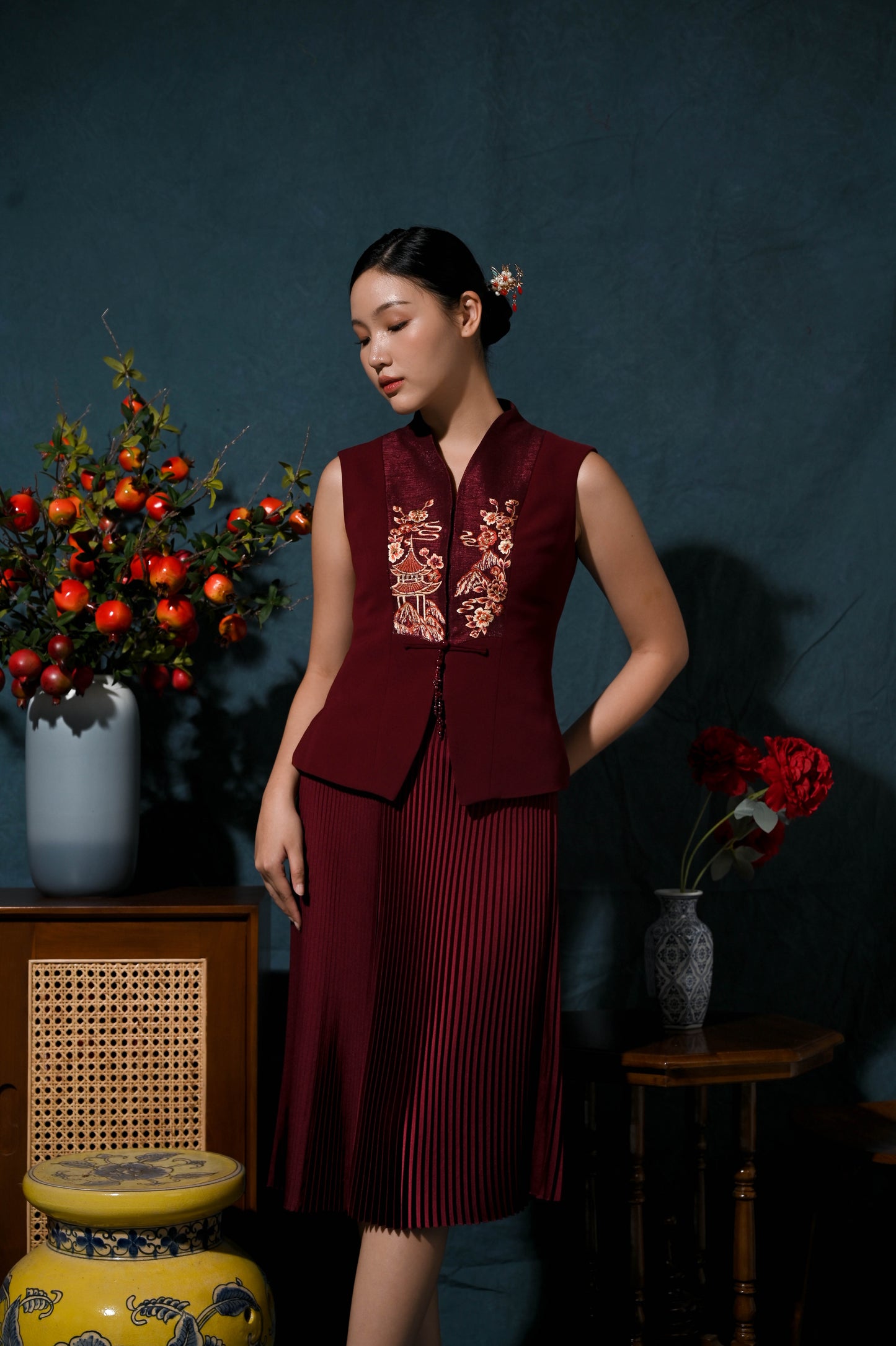 YANG TOP (PRE-ORDER)